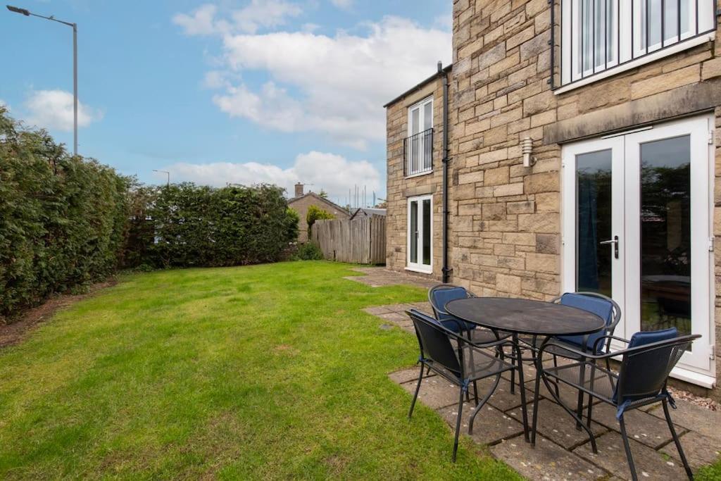 Ingledale Apartment, Ingleton, Yorkshire Dales National Park, Famous Three Peaks, Near The Lake District, Pets Are Welcome Ingleton  Exteriör bild