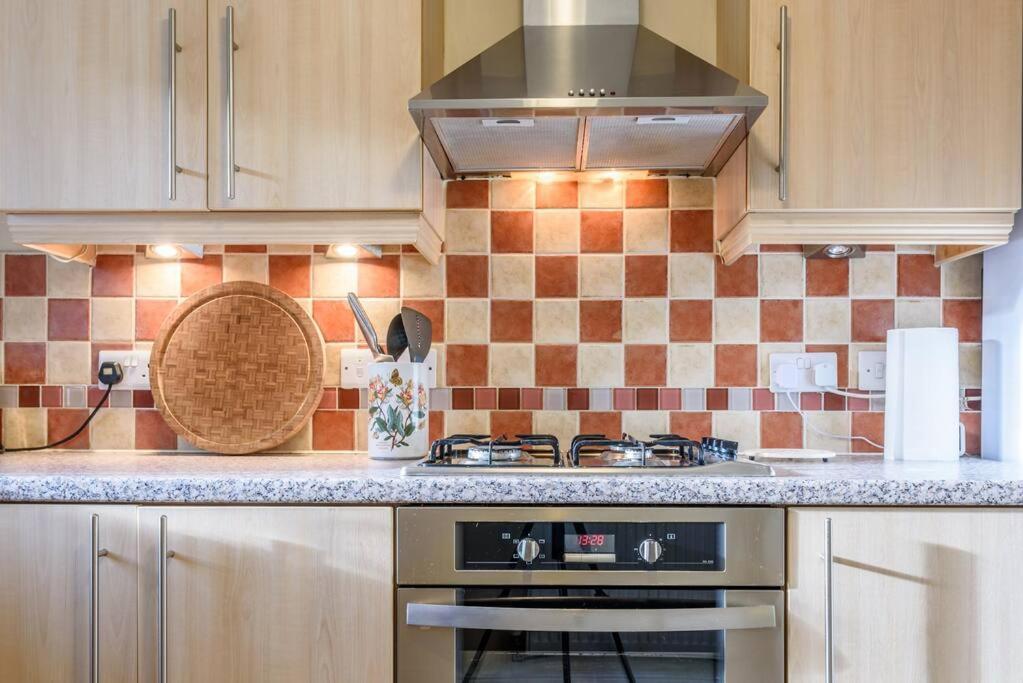Ingledale Apartment, Ingleton, Yorkshire Dales National Park, Famous Three Peaks, Near The Lake District, Pets Are Welcome Ingleton  Exteriör bild